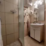 & بيت ضيافة