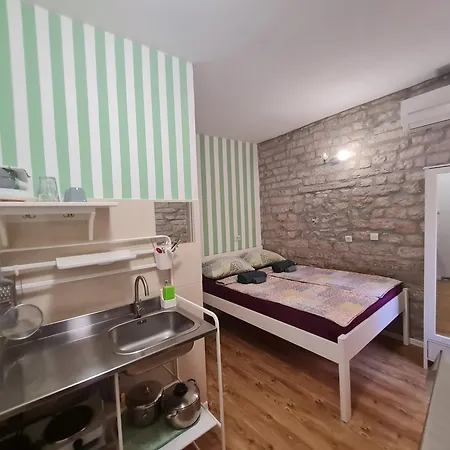 & 3* Šibenik