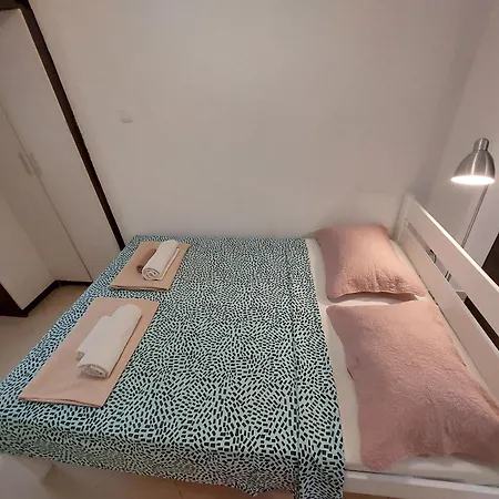 Pensión & 3*