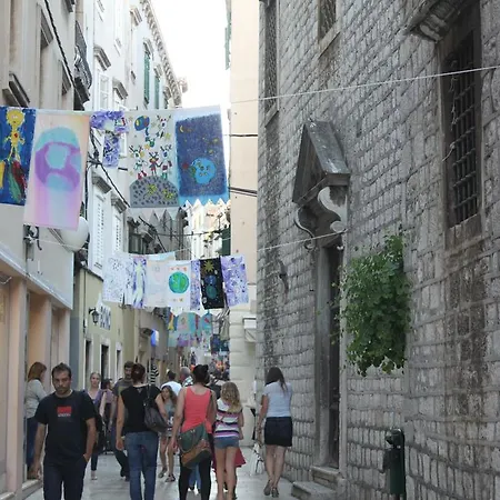 希贝尼克客房及一室公寓旅馆